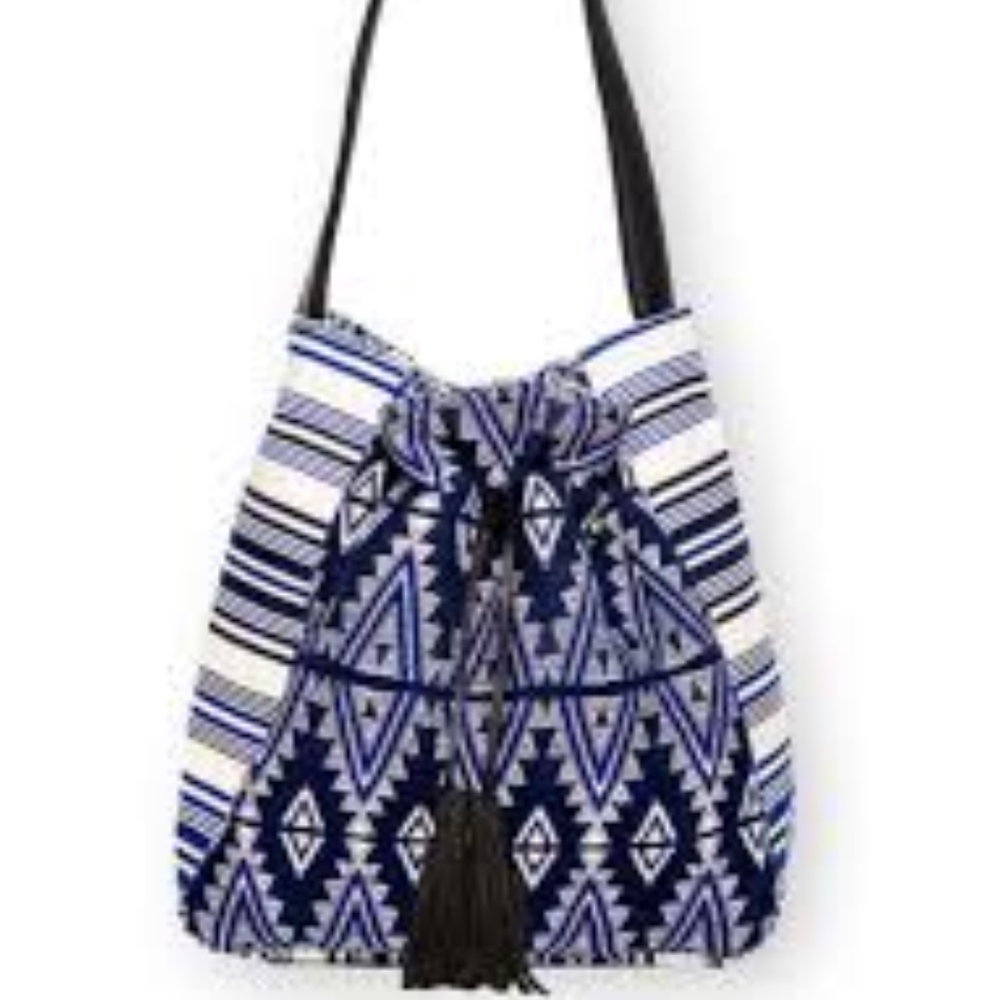 Mercado Global Cinch Bag